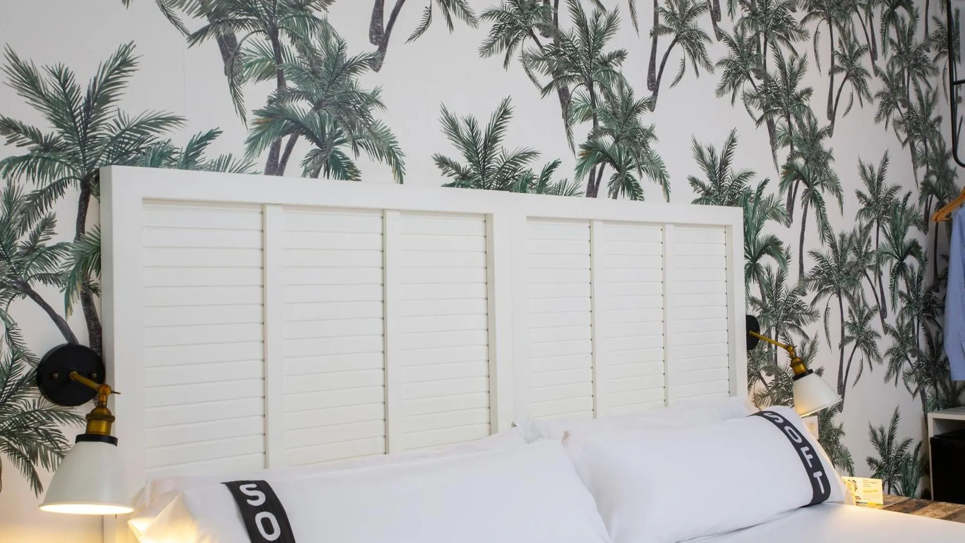 Casual Del Mar Malaga Hotel